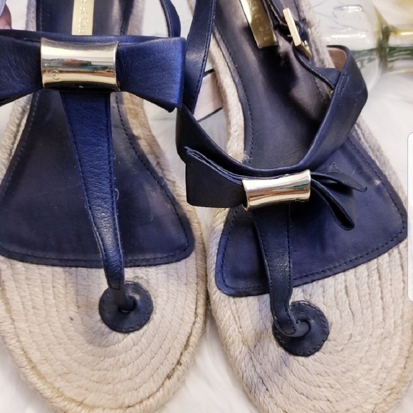 Louise et Cie Navy Blue Bow Sandals Sz 8 - Picture 2 of 7
